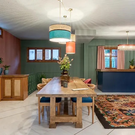 Paeonia Πανσιόν