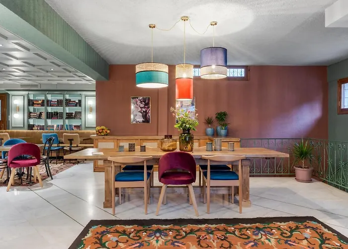 Paeonia Πανσιόν 3*